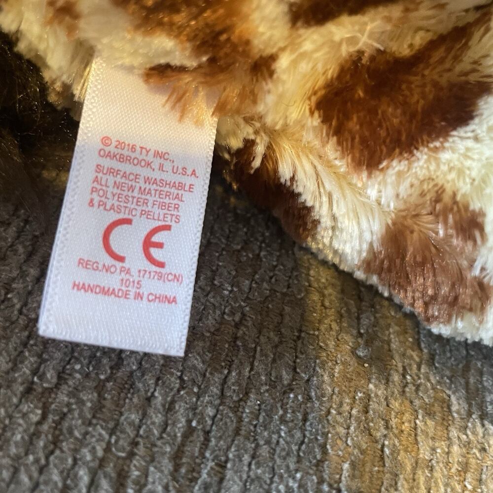 GIRAFFE 14" Plush Ty Classic HIGHTOPS Stuffed Animal Toy 2016 - Picture 3 of 16